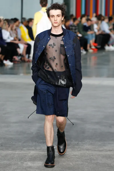 Look 33